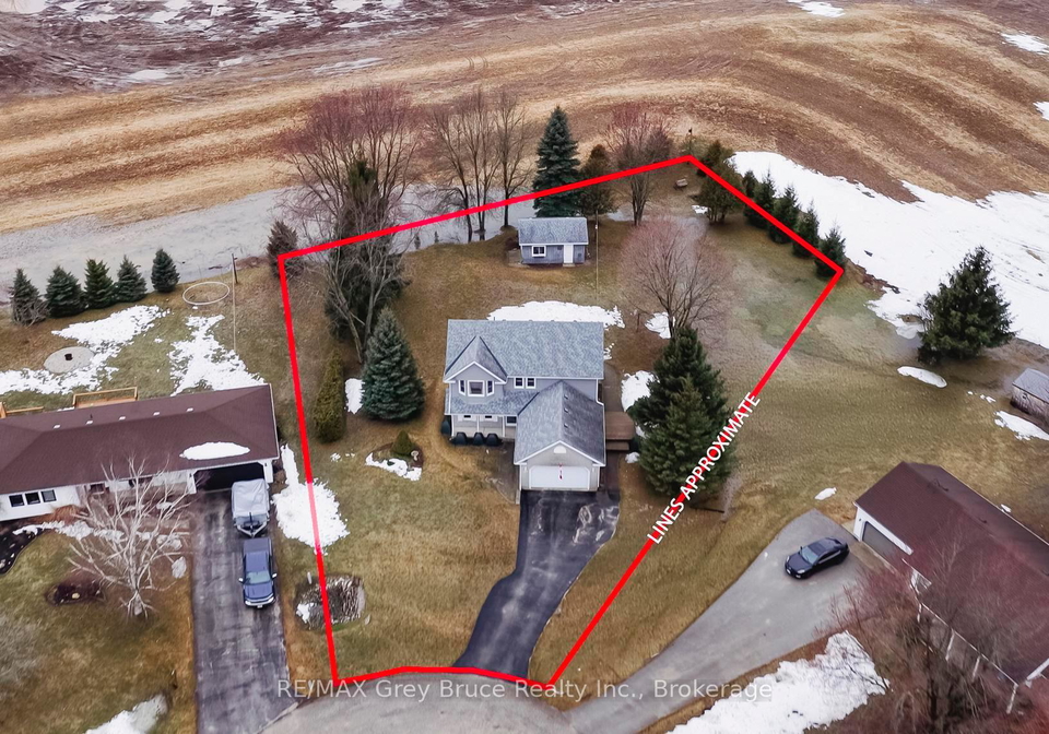112-mary-avenue-georgian-bluffs-ontario-x12885680