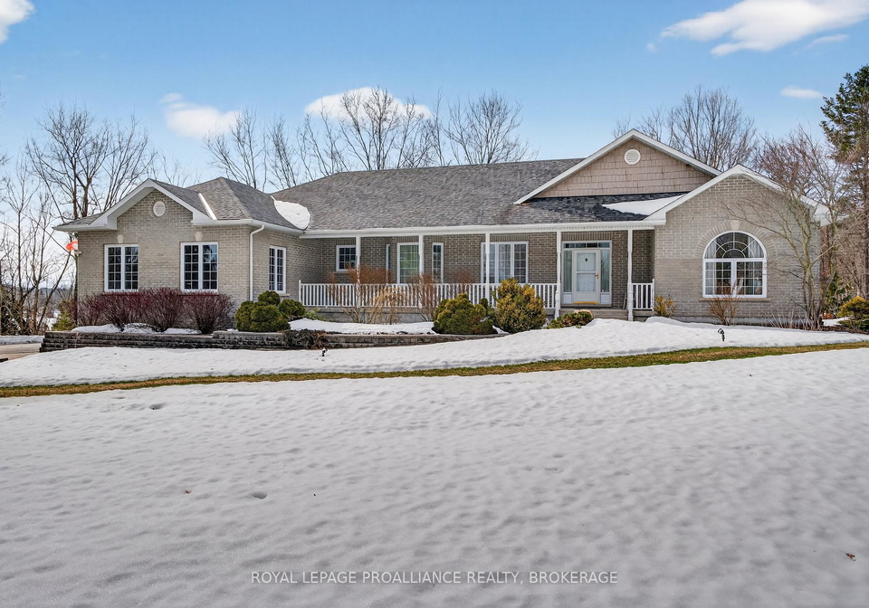 3953-middle-woodland-drive-south-frontenac-ontario-x12885932