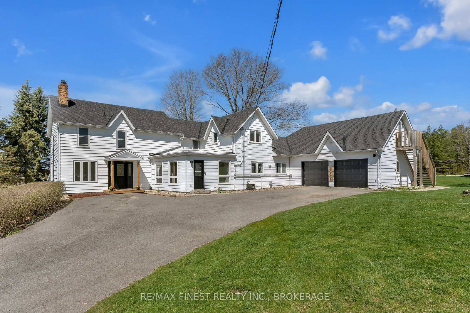5002-highway-2-gananoque-ontario-x12886088