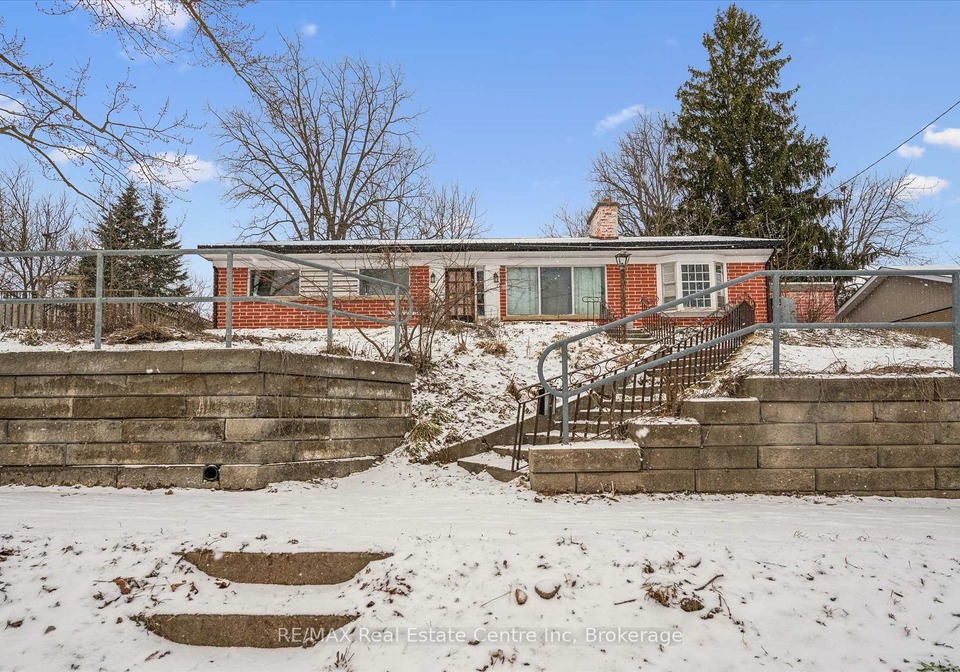 289-st-patrick-street-e-centre-wellington-ontario-x12886116