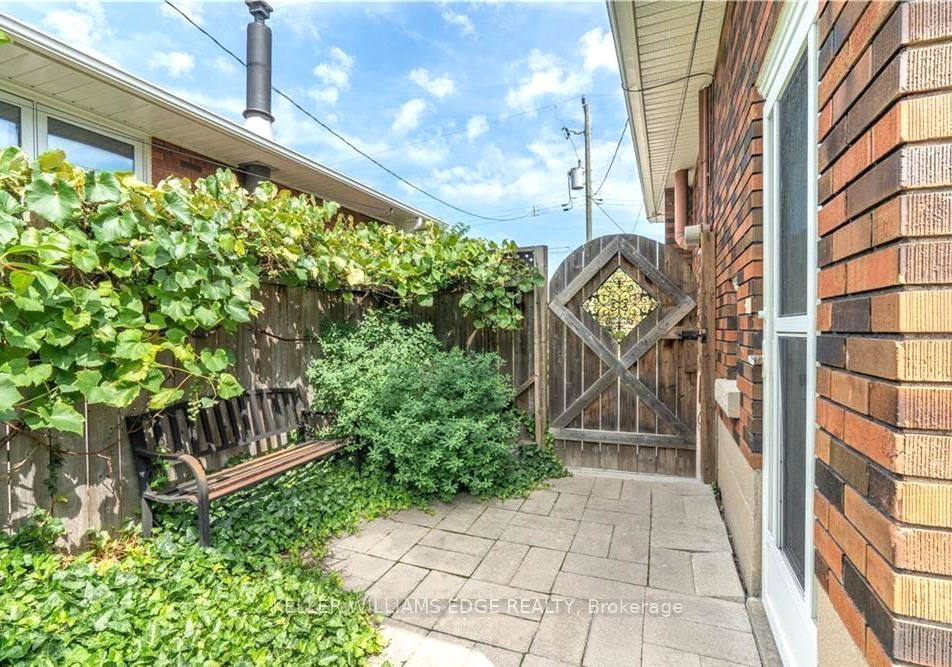 230-helena-avenue-hamilton-ontario-x12886138