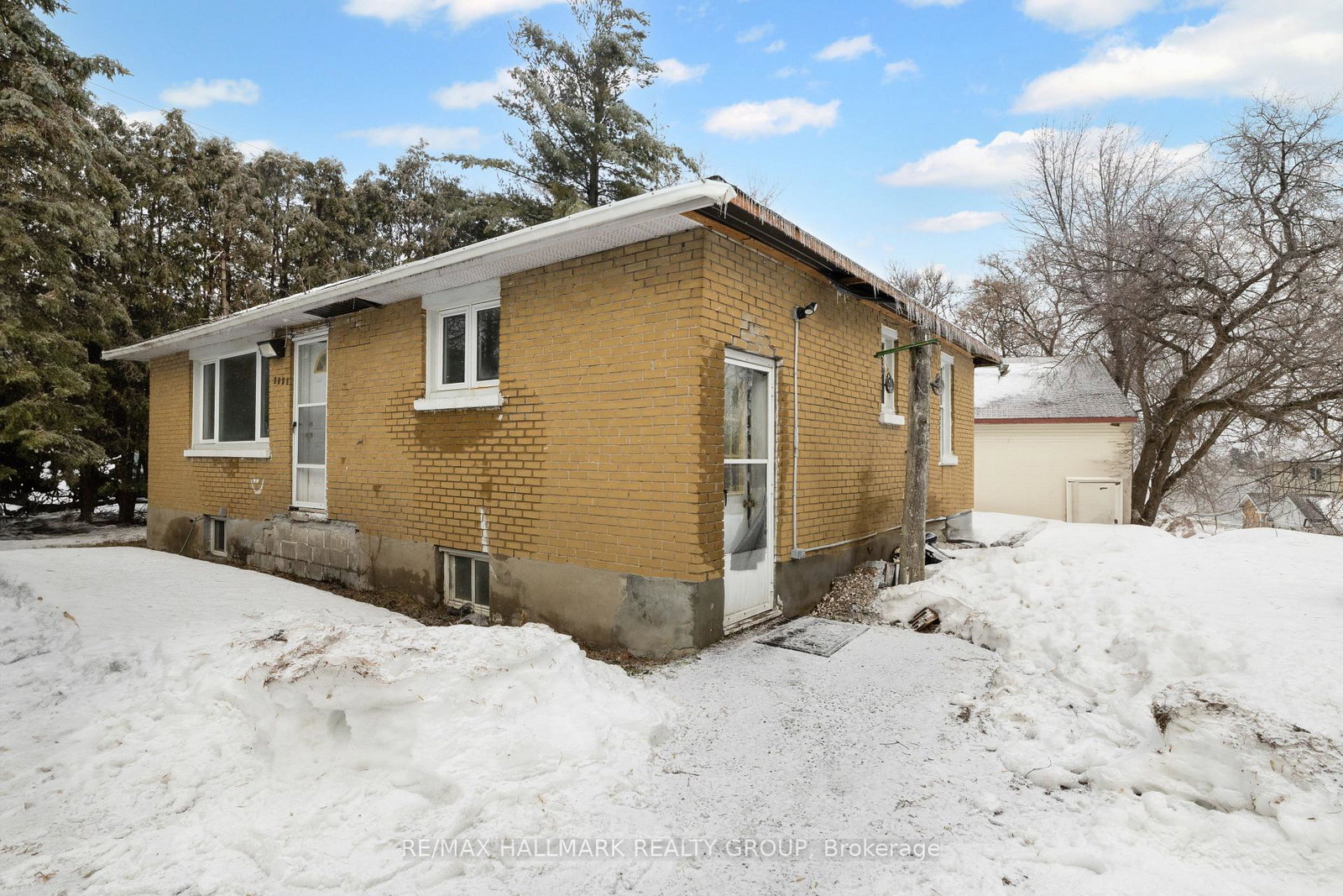 2601-regional-road-174-ottawa-ontario-x12886172