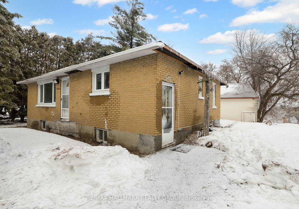 2601-regional-road-174-ottawa-ontario-x12886172
