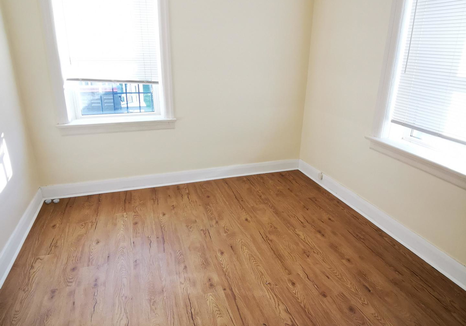 348-dufferin-avenue-belleville-ontario-x12886378