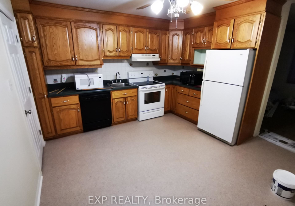 348-dufferin-avenue-belleville-ontario-x12886378