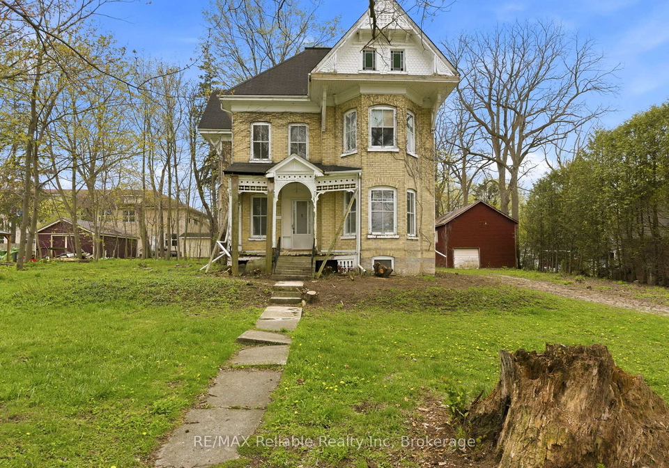 101-centre-street-huron-east-ontario-x12886750