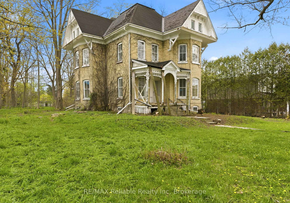 101-centre-street-huron-east-ontario-x12886750