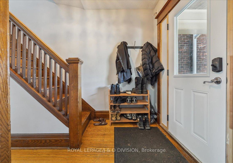 59-paisley-avenue-s-hamilton-ontario-x12886978
