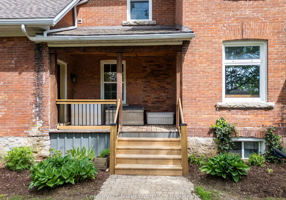 296-garafraxa-st-street-chatsworth-ontario-x12887100