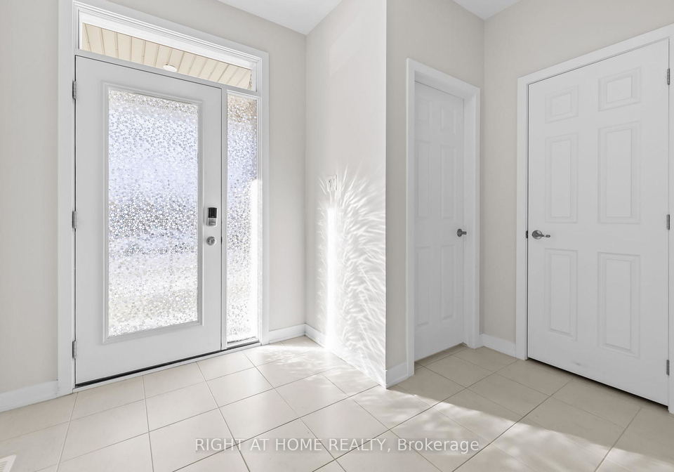 837-derren-avenue-ottawa-ontario-x12887356