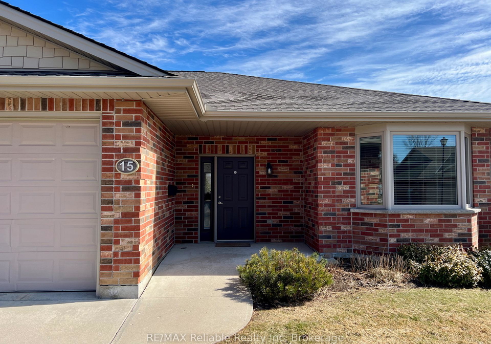 15-bayfield-mews-lane-bluewater-ontario-x12887498