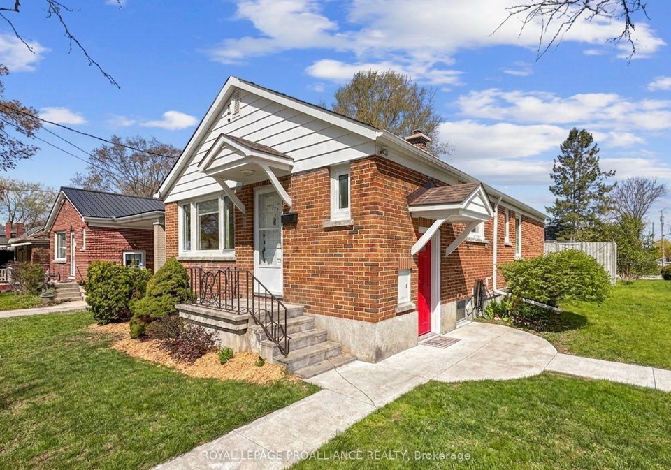 284-victoria-avenue-belleville-ontario-x12887628