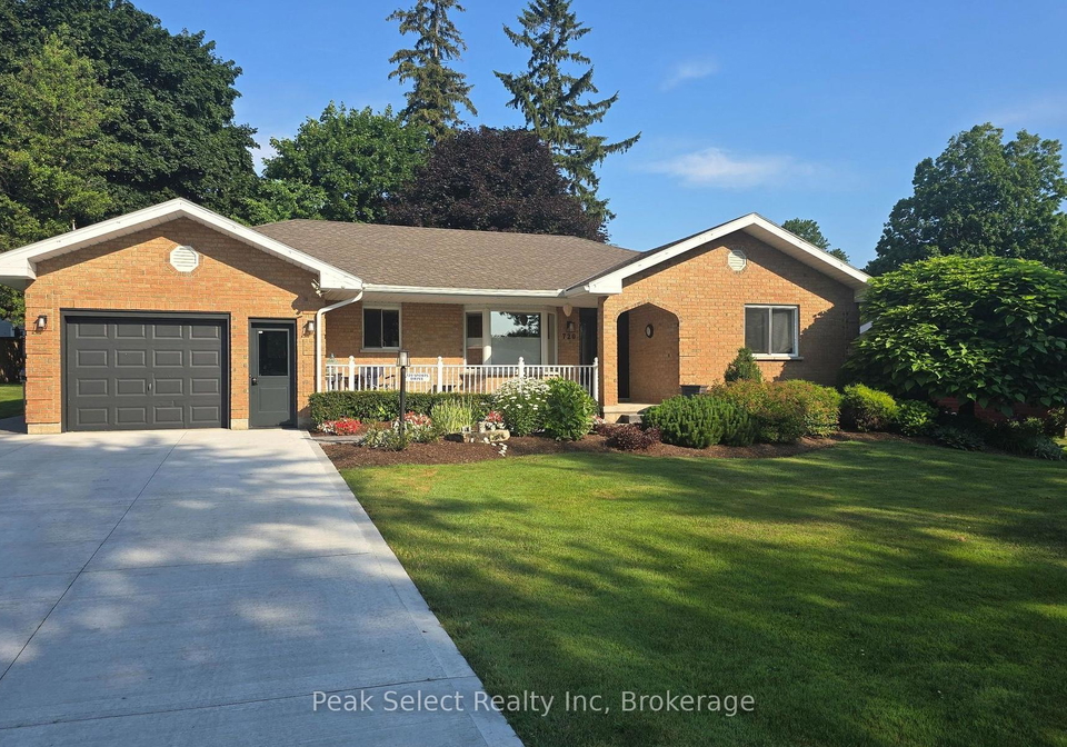 720-sports-drive-huron-east-ontario-x12887778