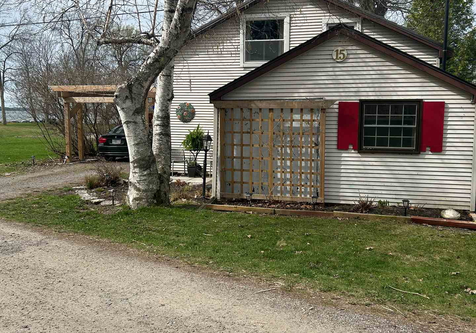 15-sturtivans-lane-front-of-leeds-seeleys-bay-ontario-x12887896