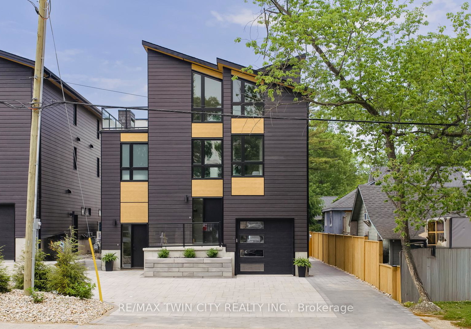 55-centre-street-lambton-shores-ontario-x12888184