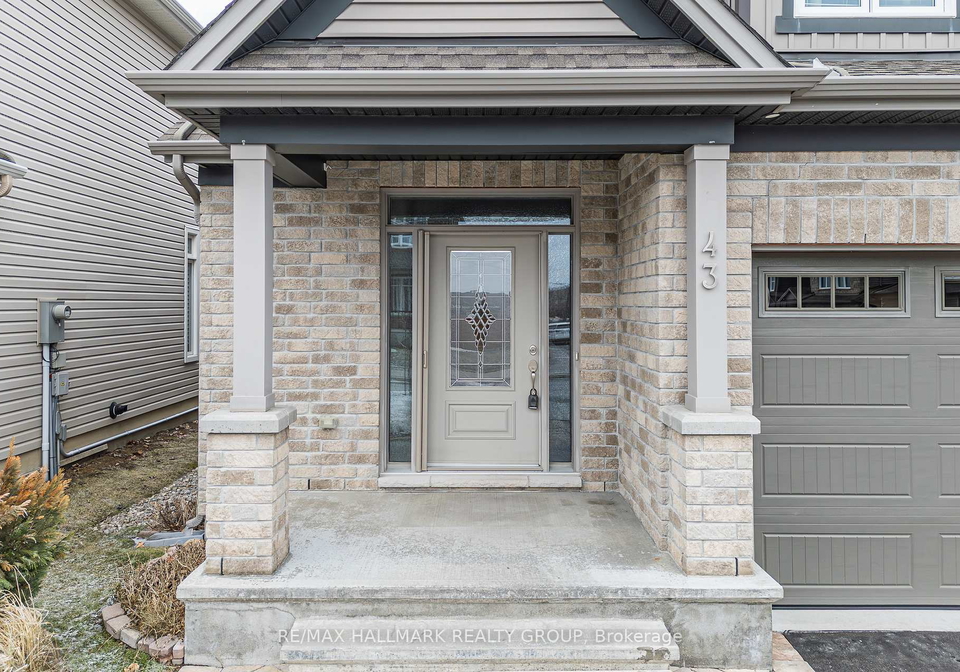 43-cento-way-ottawa-ontario-x12888226