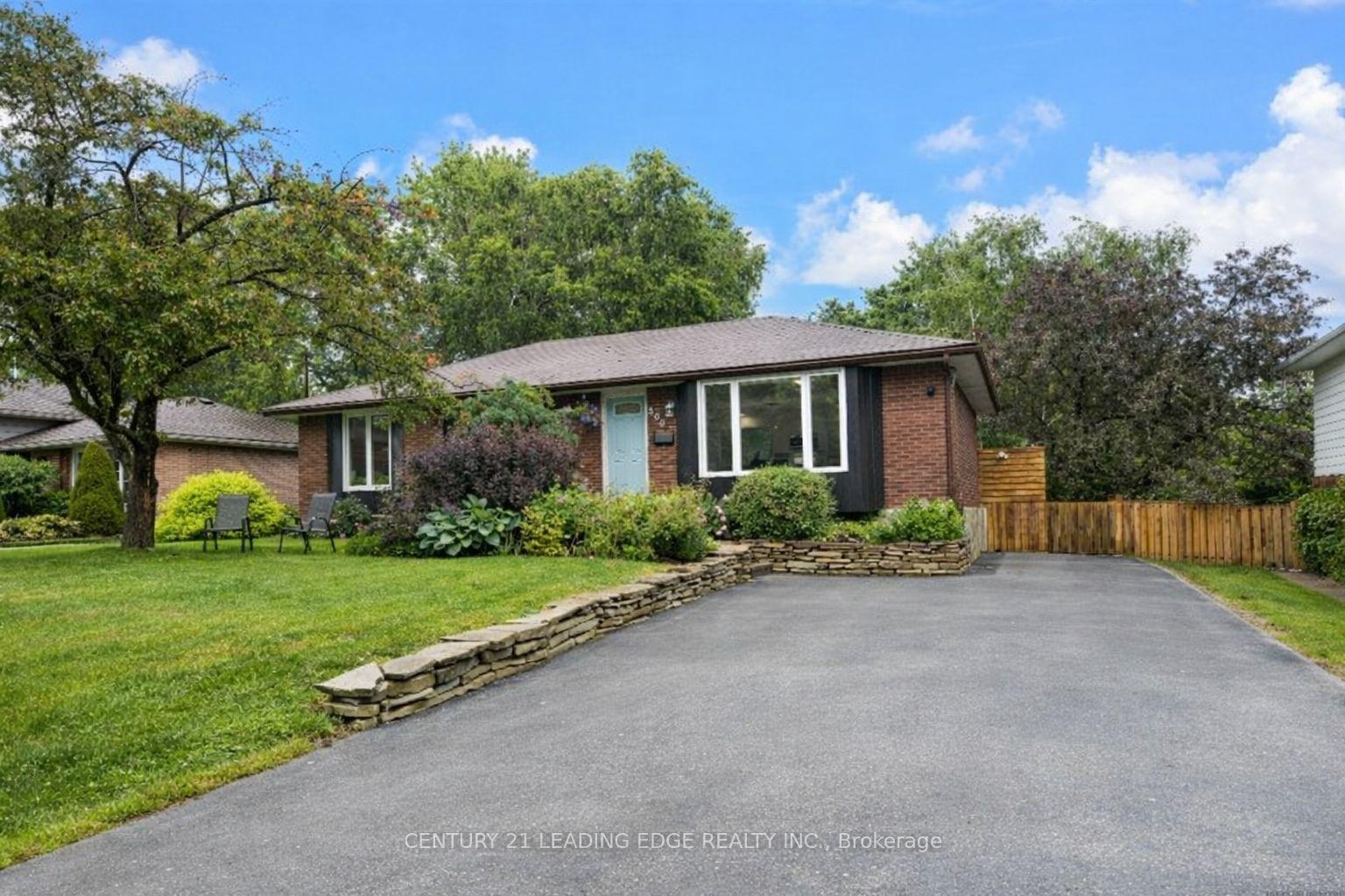306-lindan-room-avenue-selwyn-ontario-x12888368