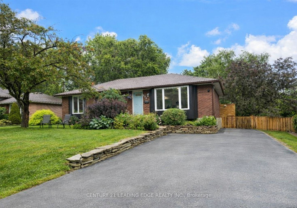 306-lindan-room-avenue-selwyn-ontario-x12888368