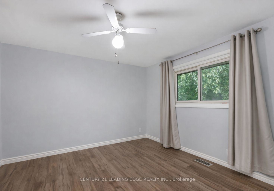 306-lindan-room-avenue-selwyn-ontario-x12888368