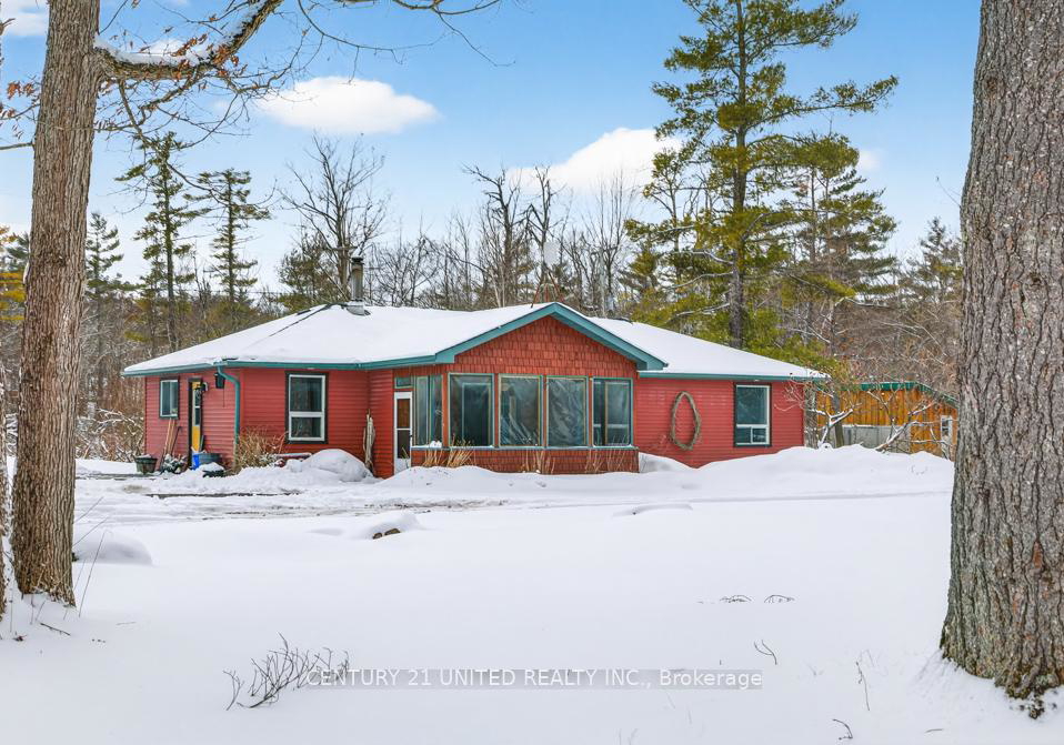 17-fire-rte-79-trent-lakes-ontario-x12888744