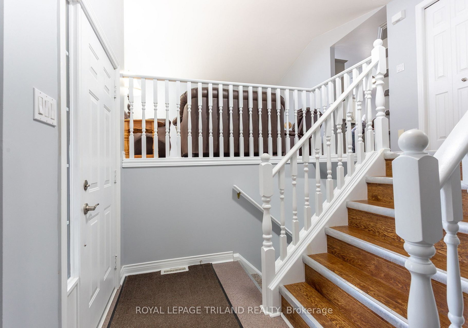 30-james-turvey-place-nw-central-elgin-ontario-x12888952