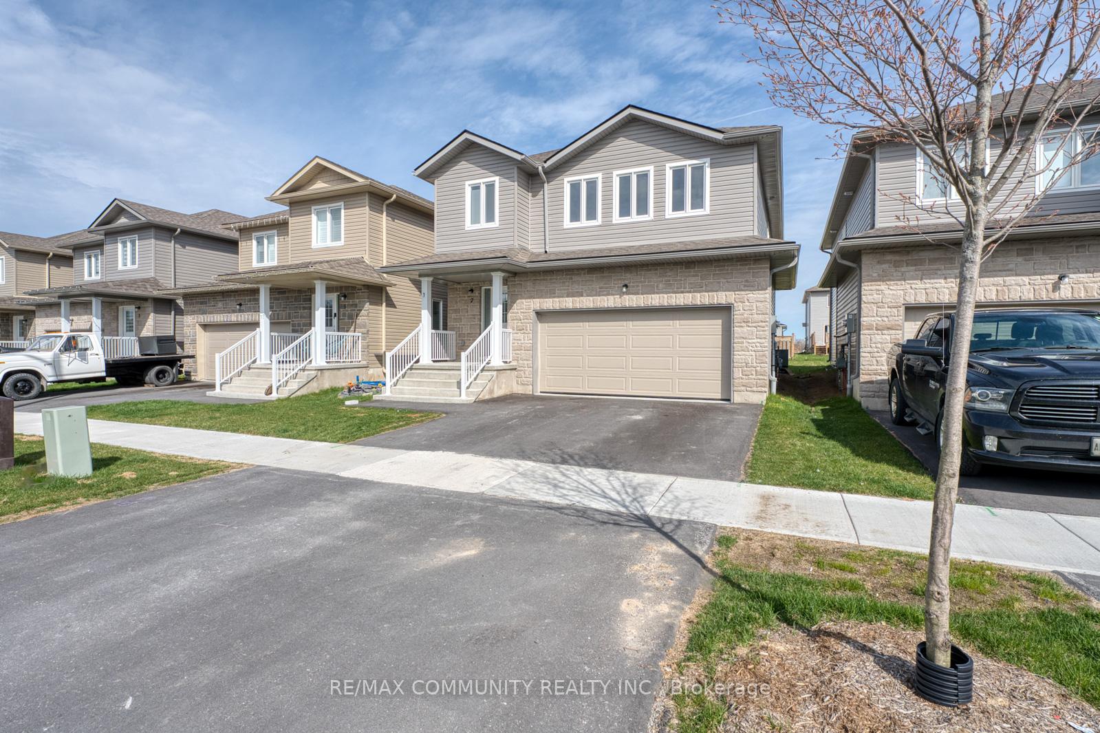 7-millcreek-drive-loyalist-ontario-x12888954