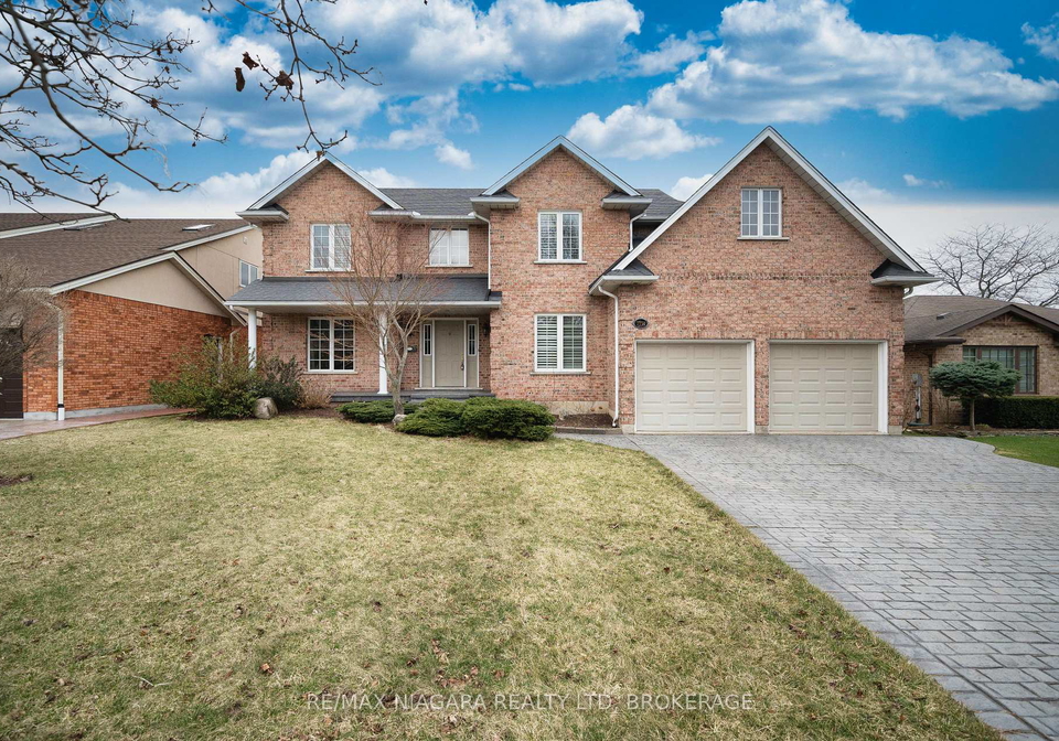 7751-south-wood-drive-niagara-falls-ontario-x12889184