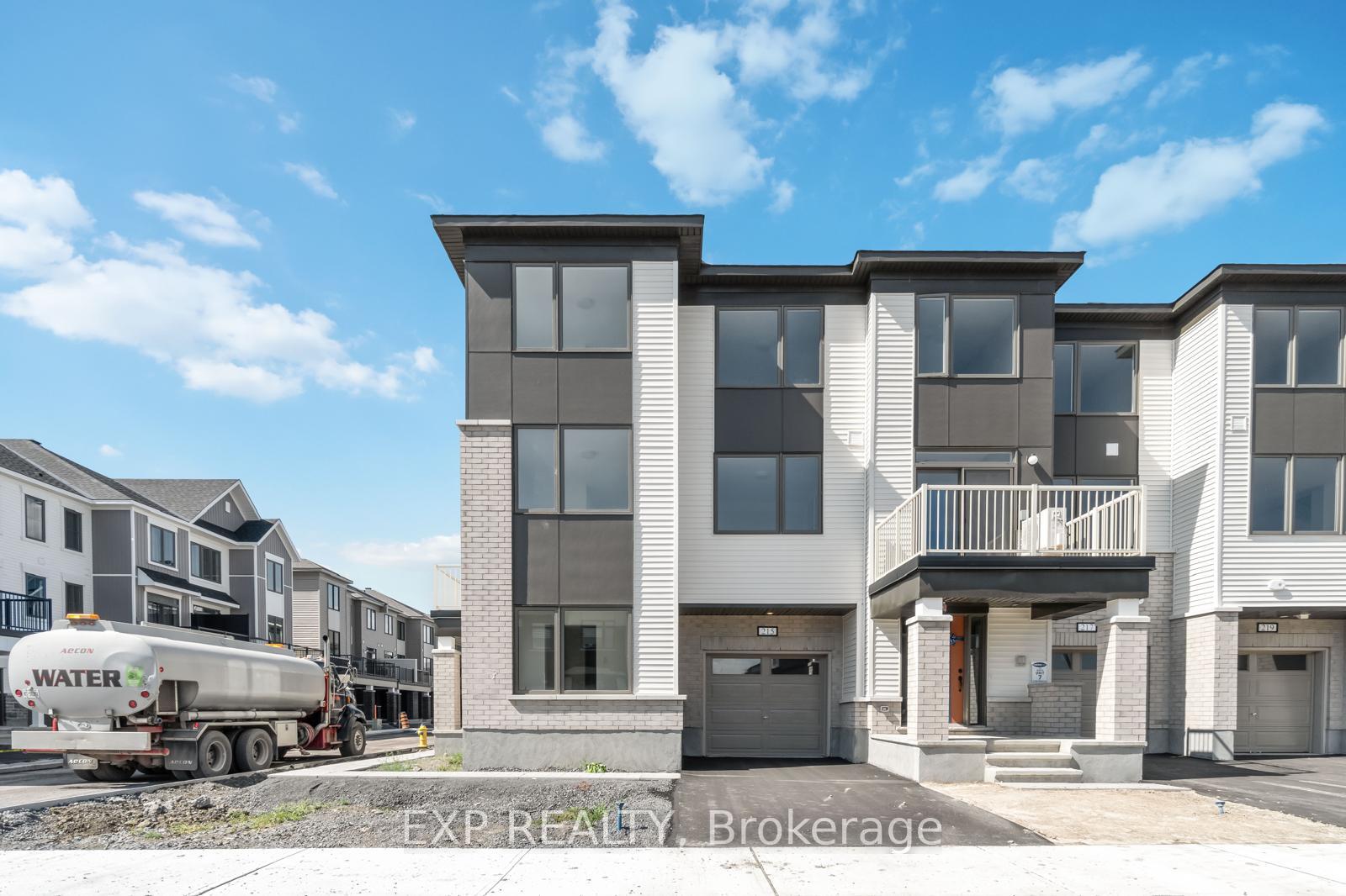 215-darjeeling-avenue-ottawa-ontario-x12889324