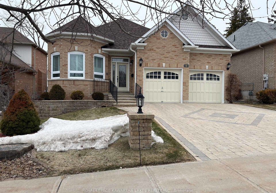 8-ellis-crescent-kawartha-lakes-ontario-x12889426