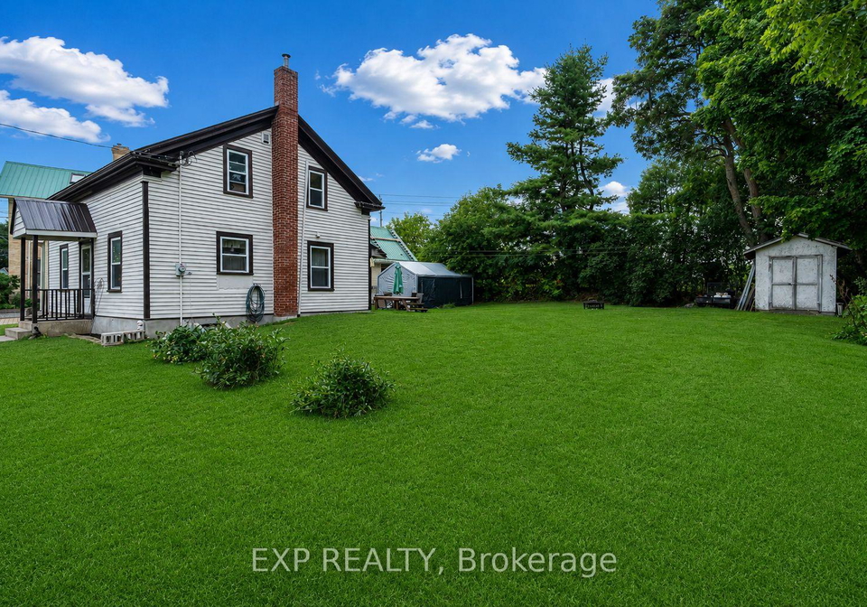 105-rideau-street-merrickville-wolford-ontario-x12889568