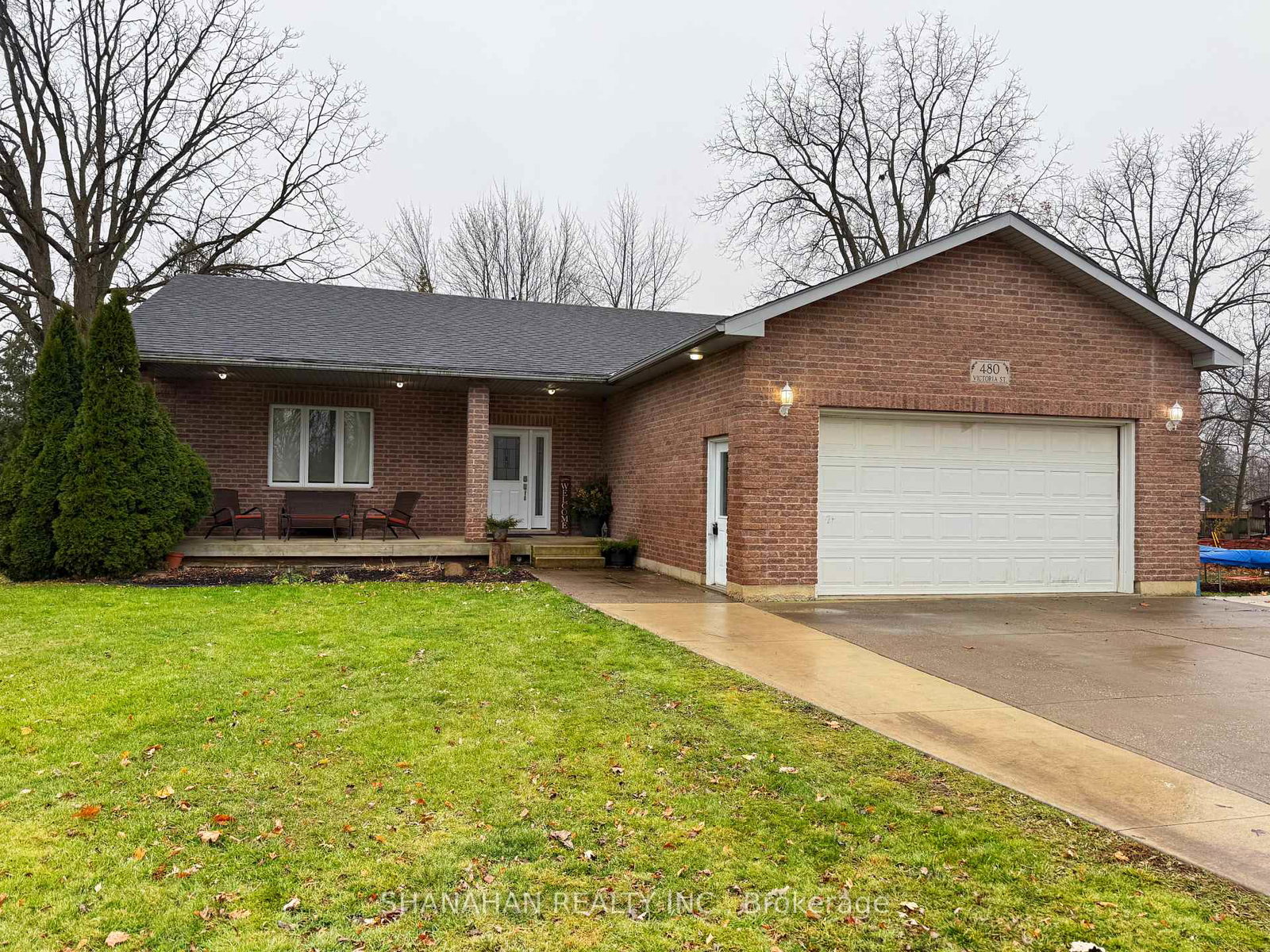 480-victoria-street-warwick-ontario-x12889598