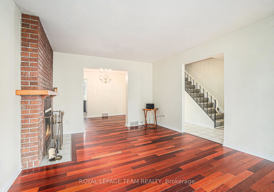 440-kintyre-private-ottawa-ontario-x12890158