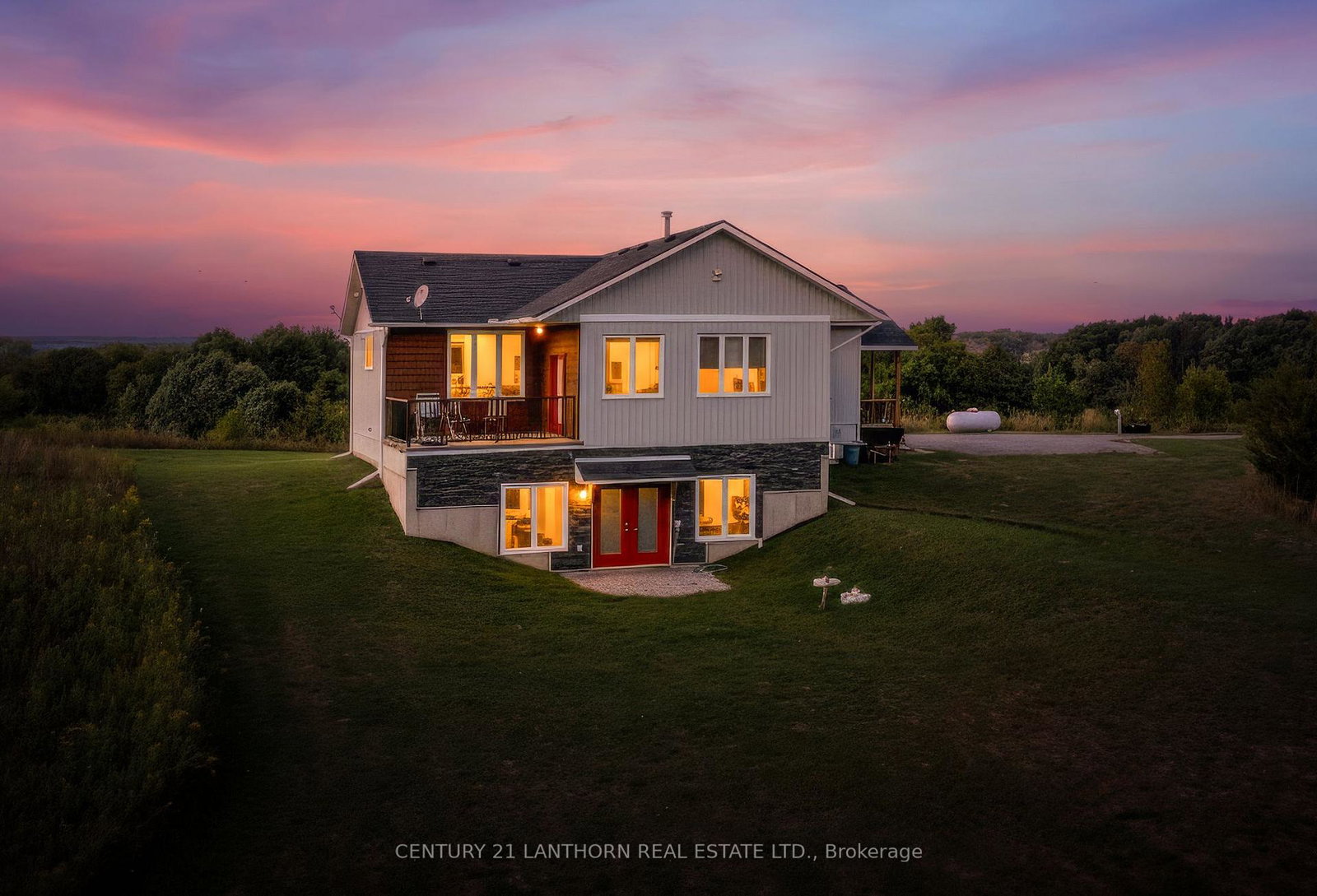 581-frankford-road-quinte-west-ontario-x12890196