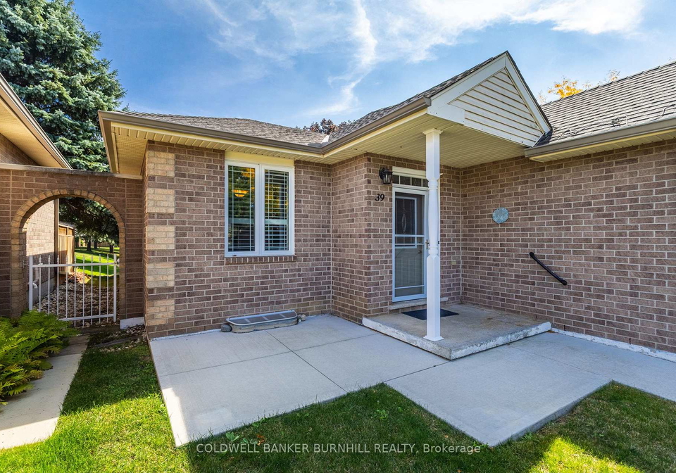 39-twentyplace-boulevard-hamilton-ontario-x12890408