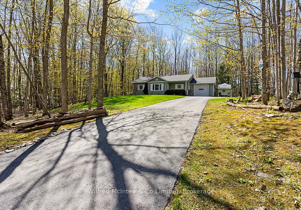 24-shore-drive-south-bruce-peninsula-ontario-x12890586