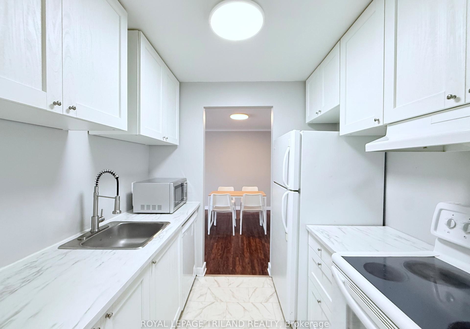 737-deveron-crescent-london-south-ontario-x12891336