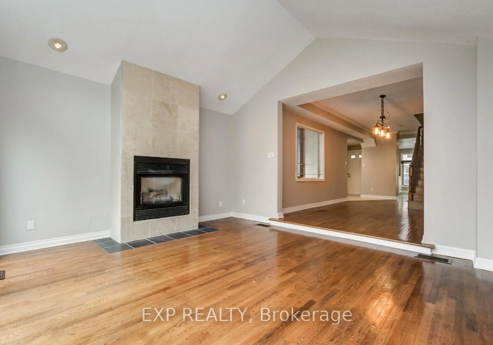 195-henderson-avenue-ottawa-ontario-x12891948