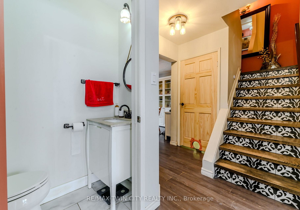 12-white-owl-crescent-brantford-ontario-x12892020