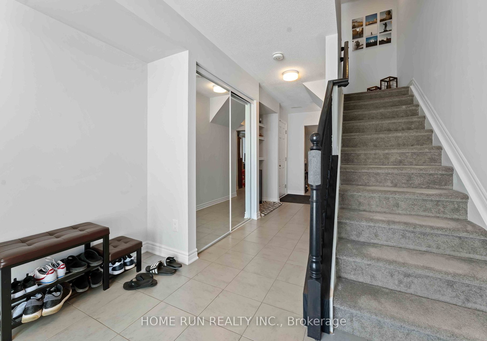 2084-leinster-circle-ottawa-ontario-x12892502