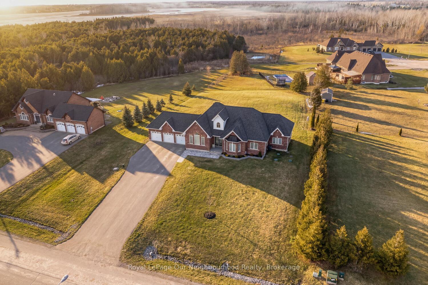 47-songbird-crescent-kawartha-lakes-ontario-x12892688