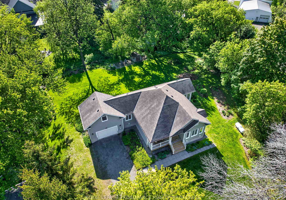 25-george-street-e-westport-ontario-x12892940