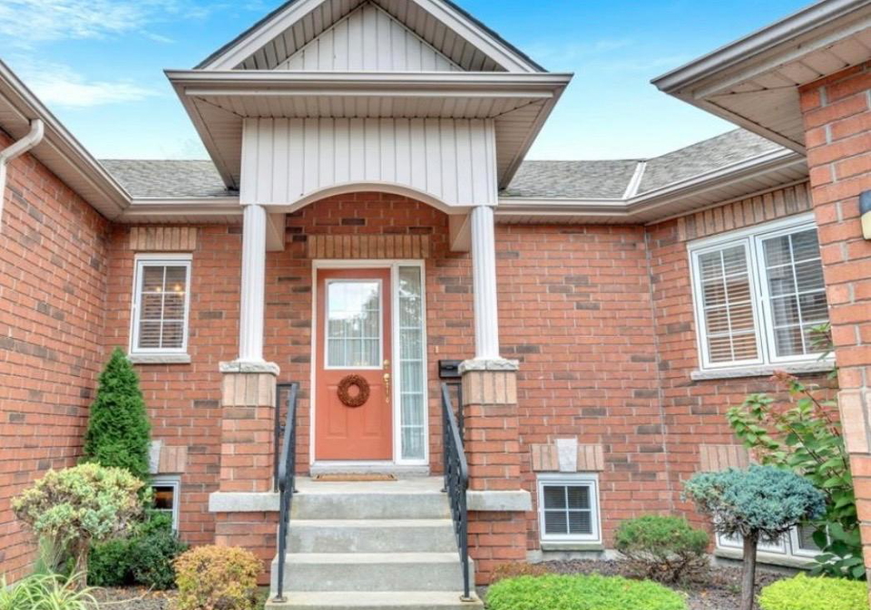 32-robson-road-leamington-ontario-x12893124