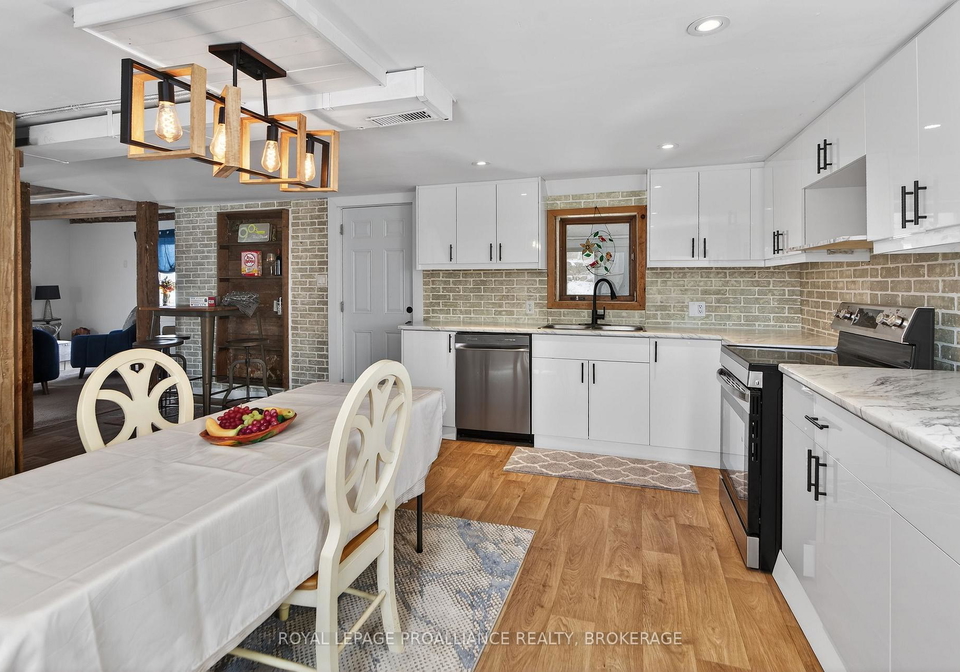 5668-battersea-road-frontenac-ontario-x12893428