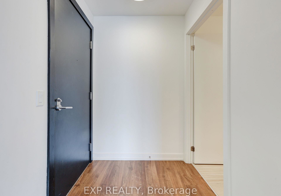 15-wellington-street-s-kitchener-ontario-x12894236