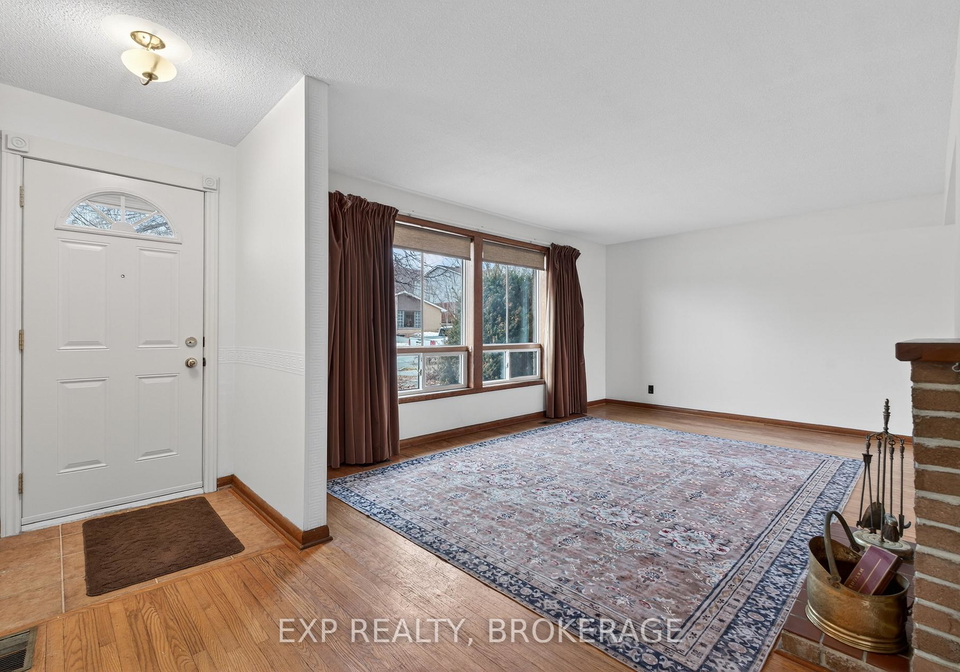 19-convay-crescent-brockville-ontario-x12894242