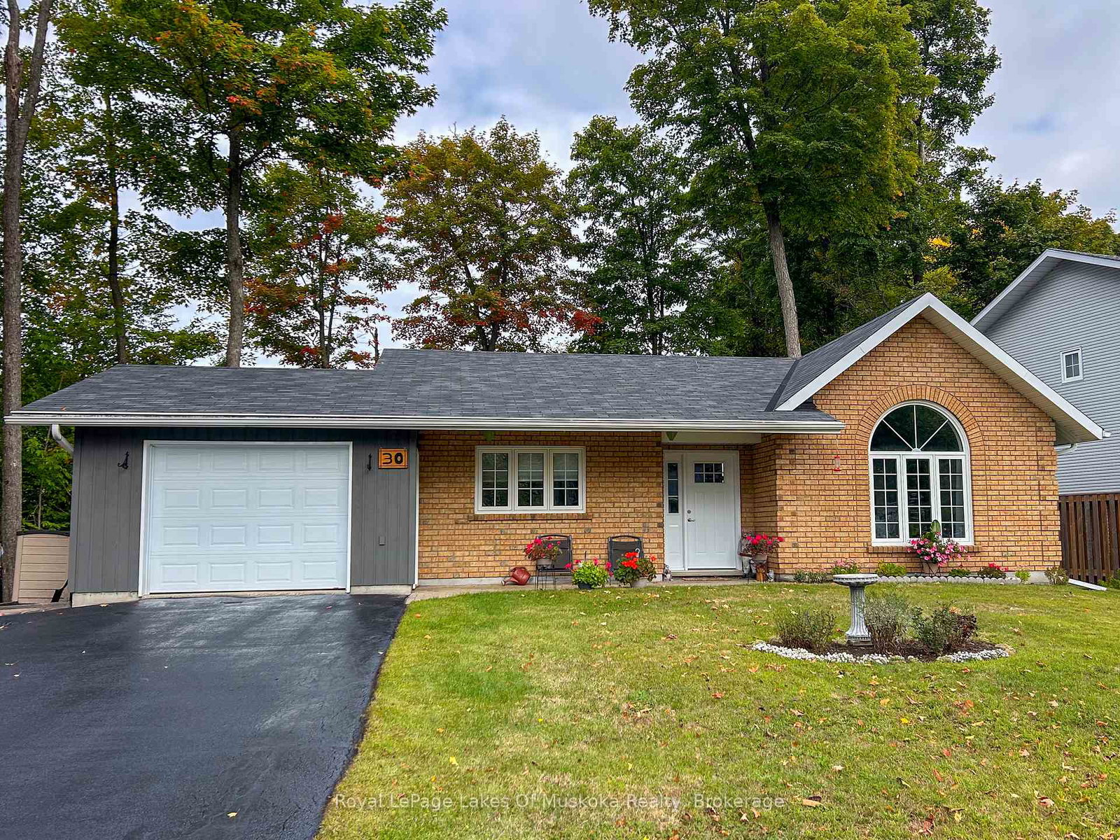30-shaw-crescent-huntsville-ontario-x12894260