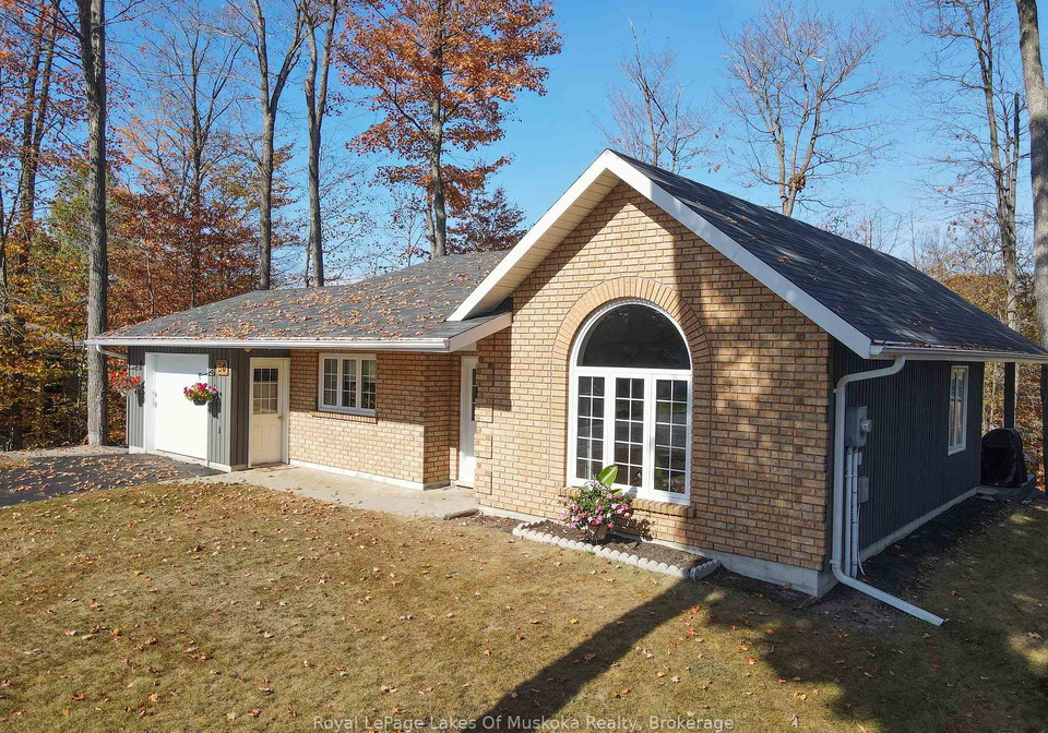 30-shaw-crescent-huntsville-ontario-x12894260