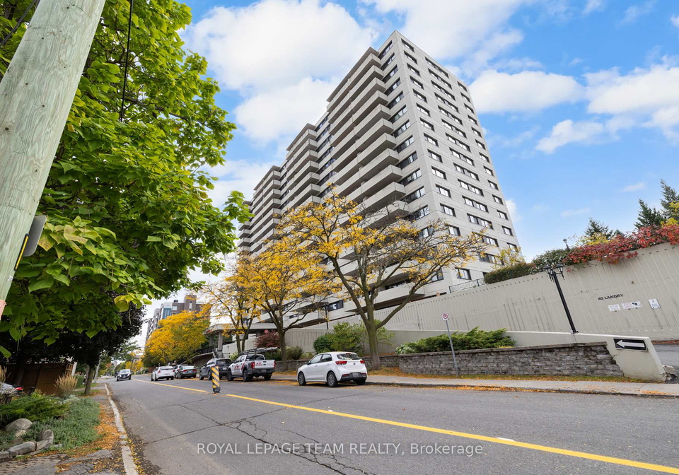 40-landry-street-ottawa-ontario-x12894270