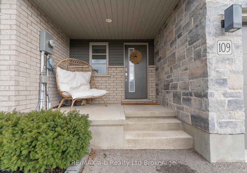 109-denrich-avenue-tillsonburg-ontario-x12894388