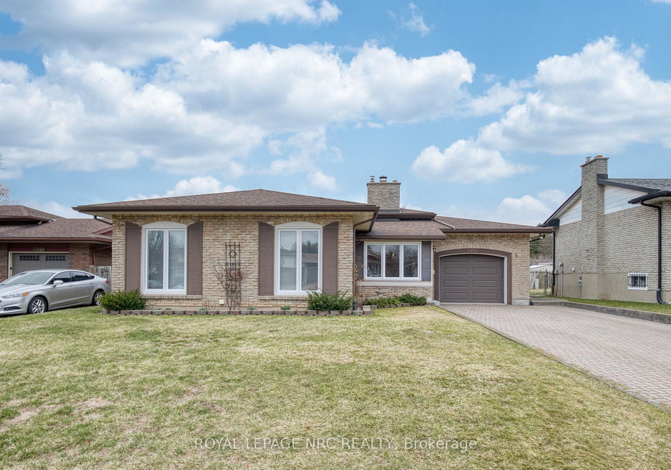 6852-corwin-crescent-niagara-falls-ontario-x12894426